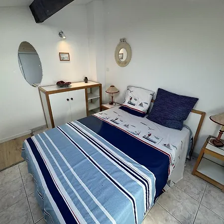 Pavillon Cap D'agde T2 Mezzanine 4 Pers Avec Terrasse - Fr-1-749-96 Apartment Agde